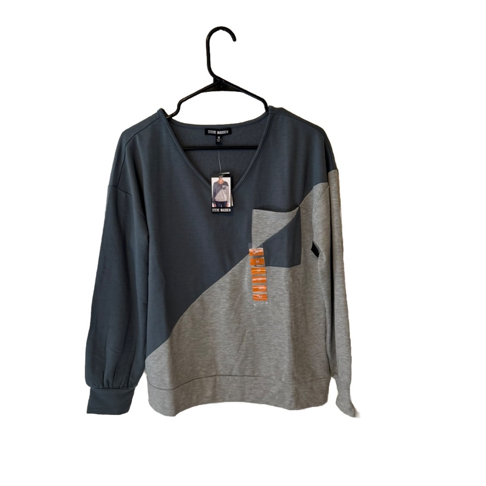 NEW Steve Madden Longsleeve Women’s Crew Size Medium